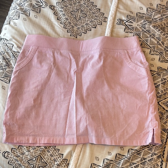 crown & ivy Dresses & Skirts - 💛2 for $15! Crown & Ivy Light Pink Mini Skirt